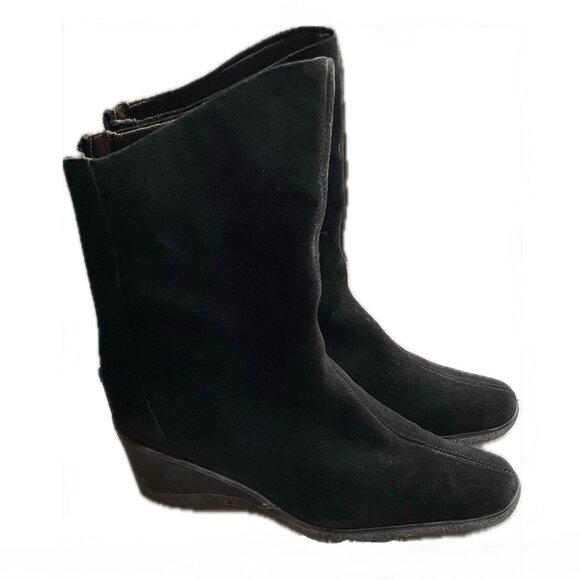 Aquatalia Black Suede Waterproof Black Suede Wedge Heels size 8 New with Box - Picture 3 of 11